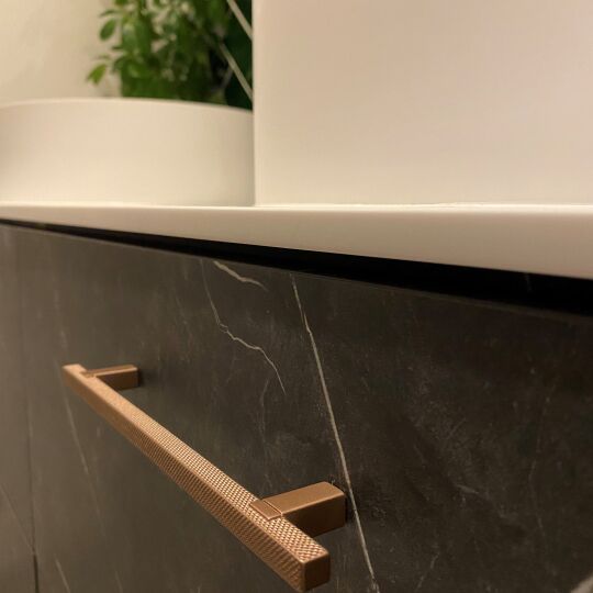 Strakke rib greep leverbaar in 2 lengte maten